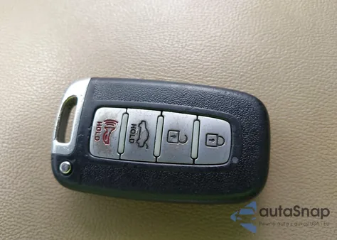 2014 Hyundai Genesis 3.8 z USA, uszkodzony, nr VIN KMHGC4DD2EU259367